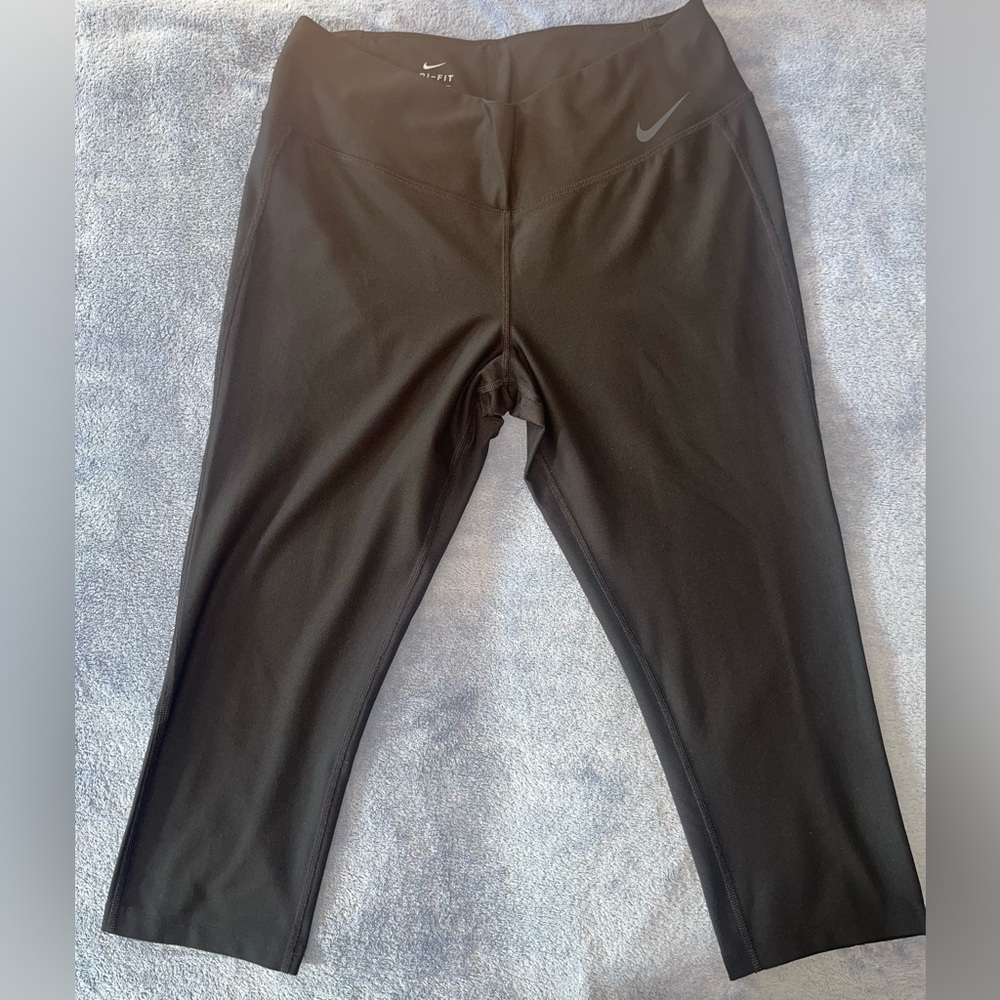 Nike Dri-FIT - Picture 4 of 7